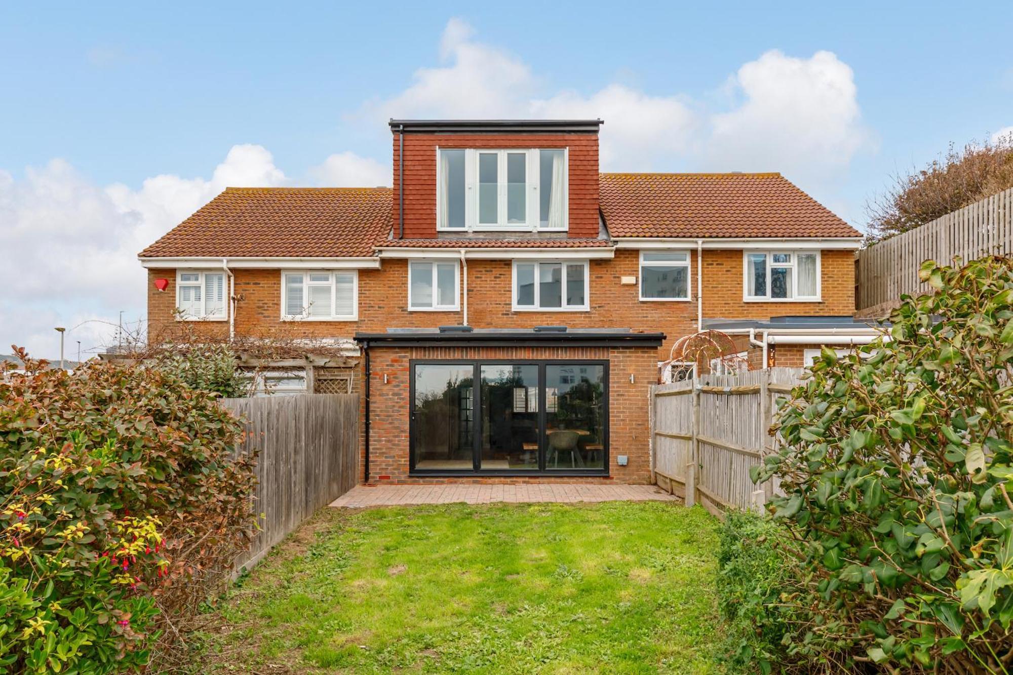 Free Parking Stylish & Modern 4-bedroom With Sea Views * Hove